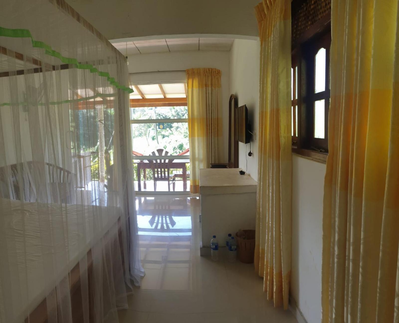Sinharaja Hostel 114 Deniyaya Buitenkant foto