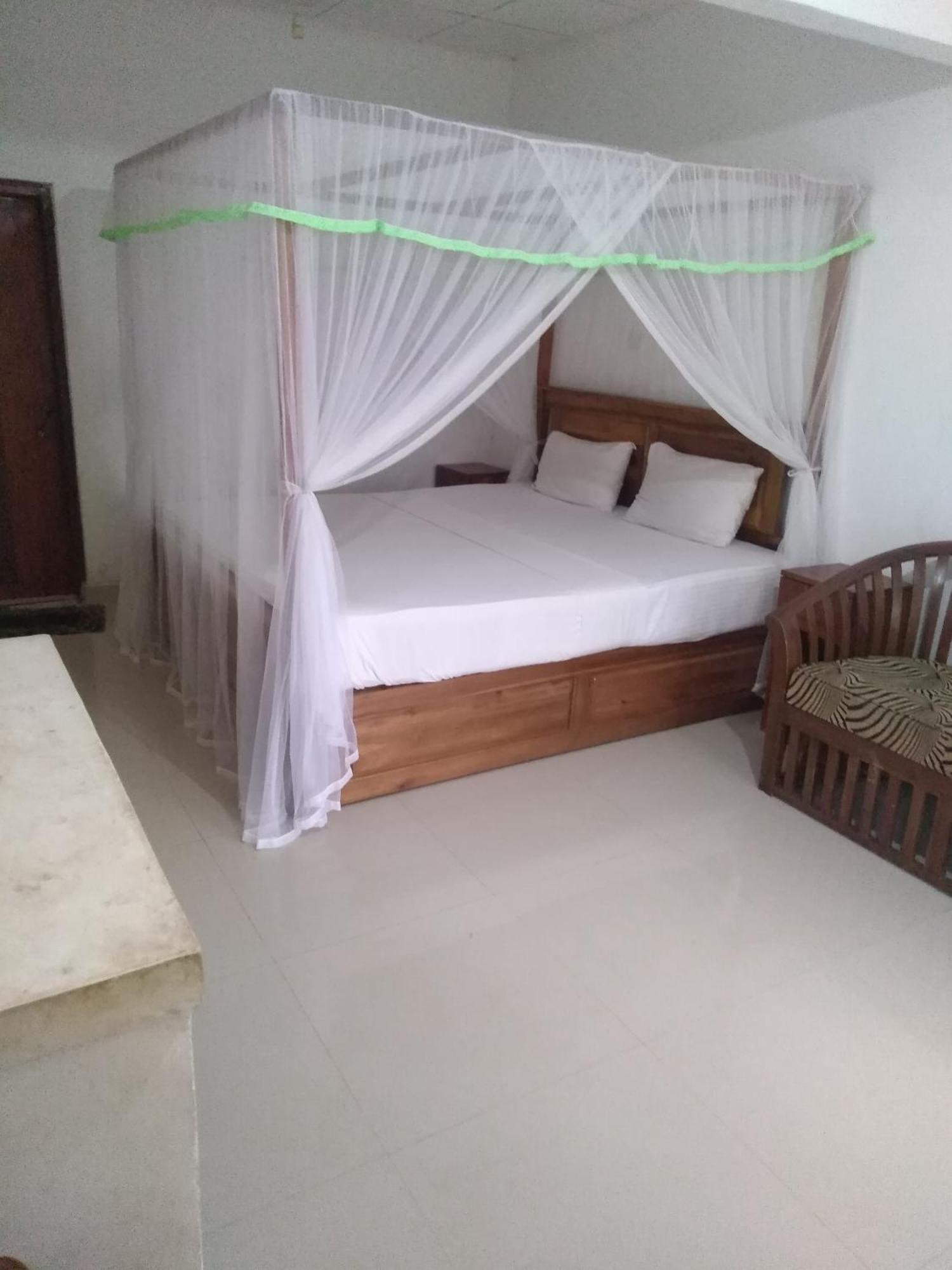 Sinharaja Hostel 114 Deniyaya Buitenkant foto