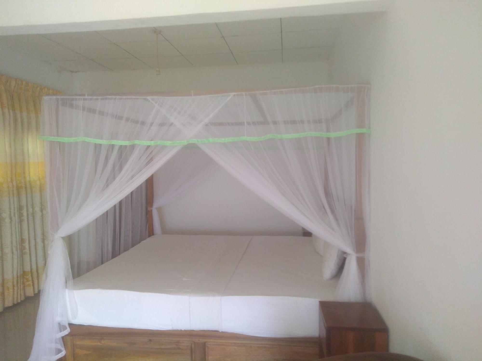 Sinharaja Hostel 114 Deniyaya Kamer foto